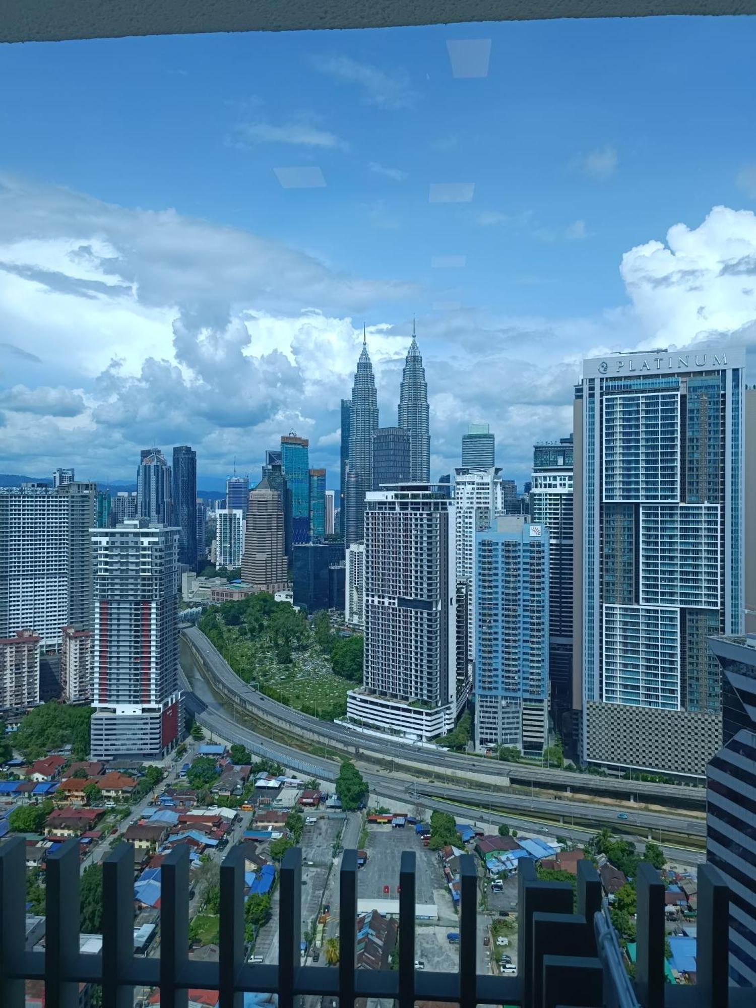 쿠알라룸푸르 Cl 29A Insta Klcc View & Infinity Pool 아파트 외부 사진